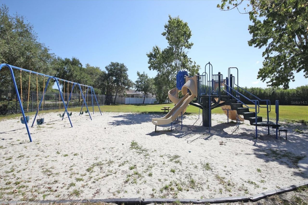 4617 Egmont Drive, Bradenton, FL 34203 Photo