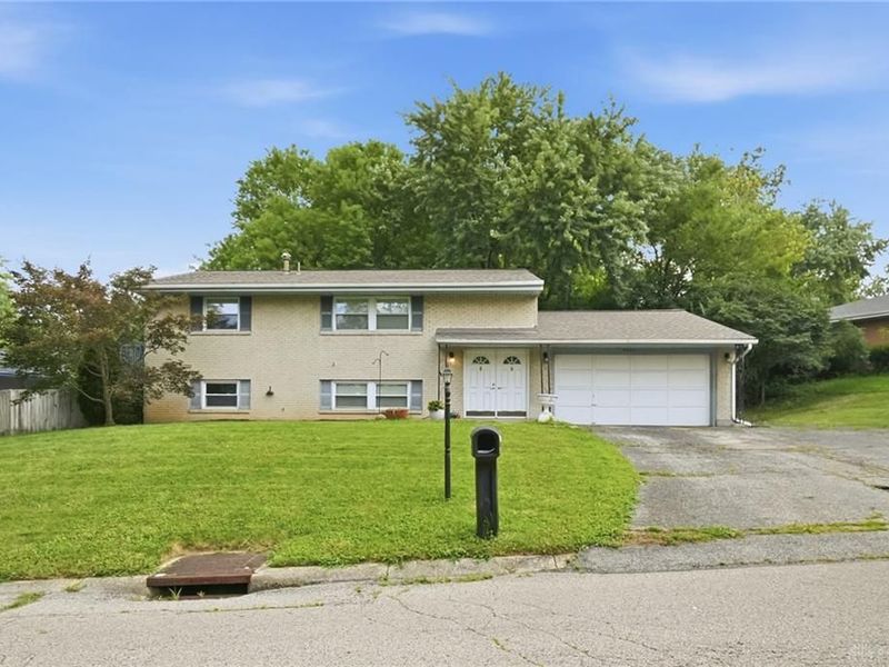 5908 Verdi Drive, West Carrollton, OH 45449 Photo 3