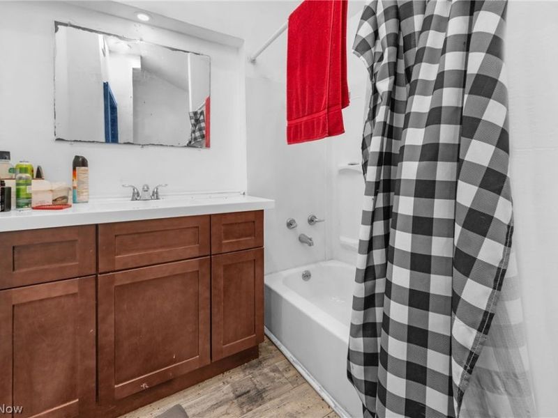 3208 E 66th Street, Cleveland, OH 44127 Photo 27