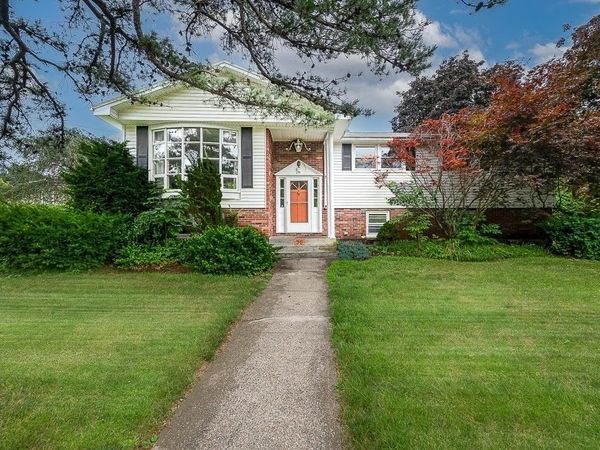 36 Roman Dr, Shrewsbury, MA 01545