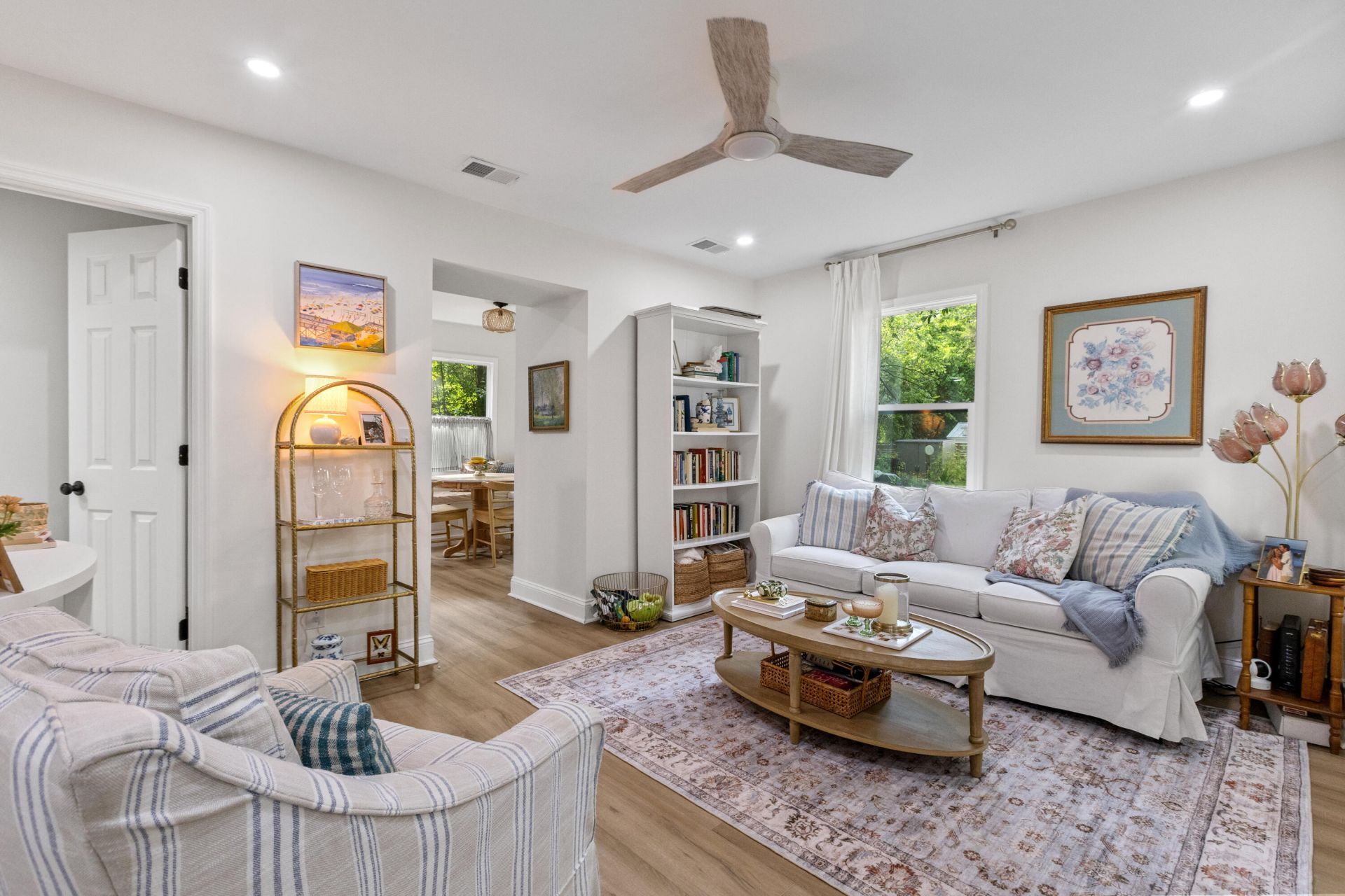 325 Tall Oak Avenue Photo 4