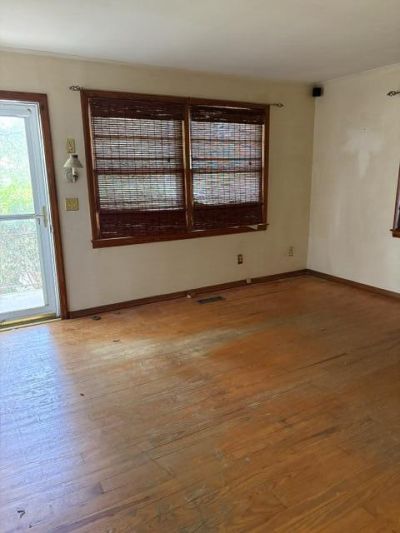 1436 Highway 61 Photo 8