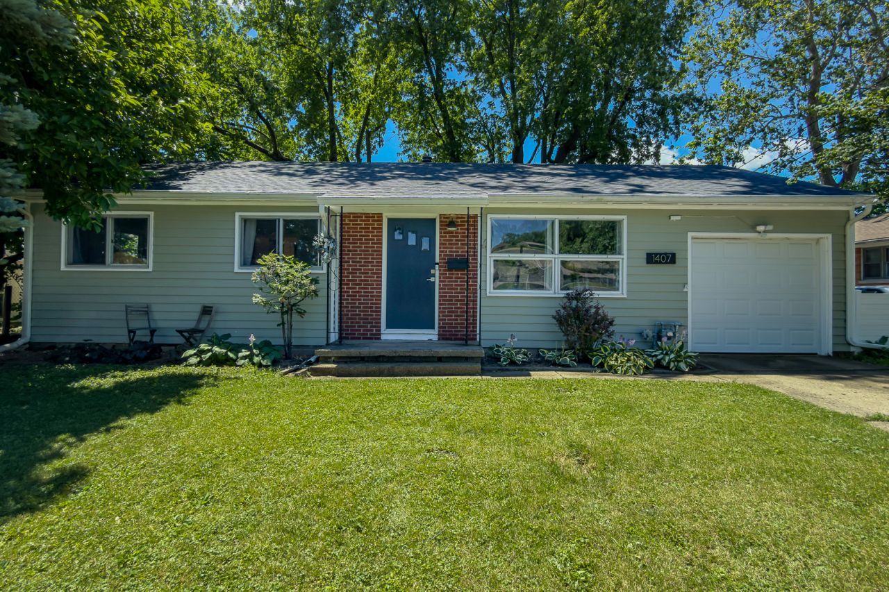 1407 E Fairlawn Drive , Urbana, IL 61801