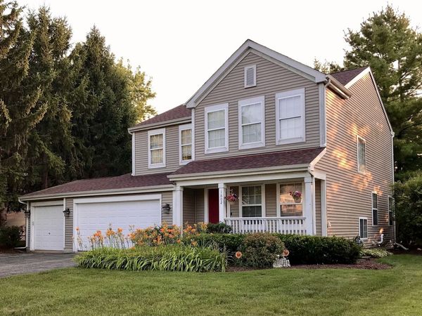 1802 Thornapple Way, Aurora, IL 60504