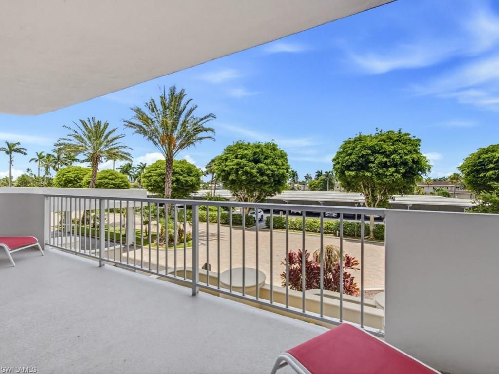 140 Seaview Ct, Unit 204S, Marco Island, FL 34145 Photo