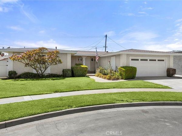 10411 Larry Drive , Anaheim, CA 92804