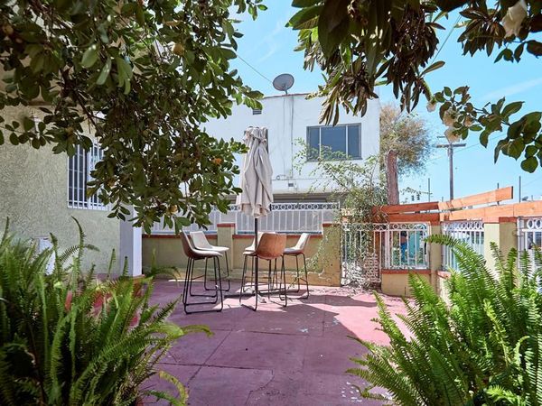 6362 Arbutus Avenue , Huntington Park, CA 90255
