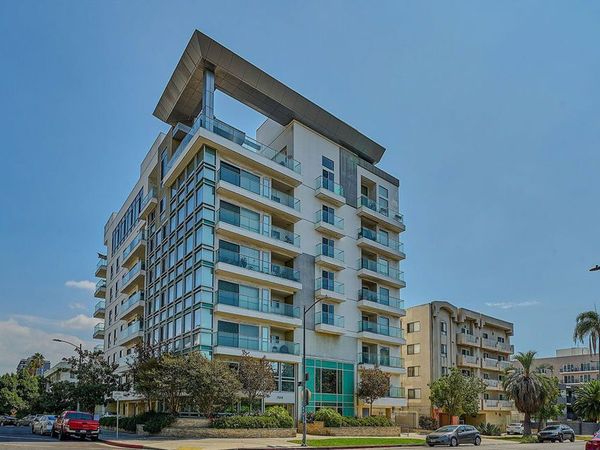 702 S Serrano Avenue, Unit 605, Los Angeles, CA 90005