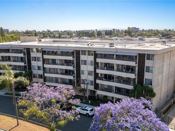 4505 California , Unit 402, Long Beach, CA 90807