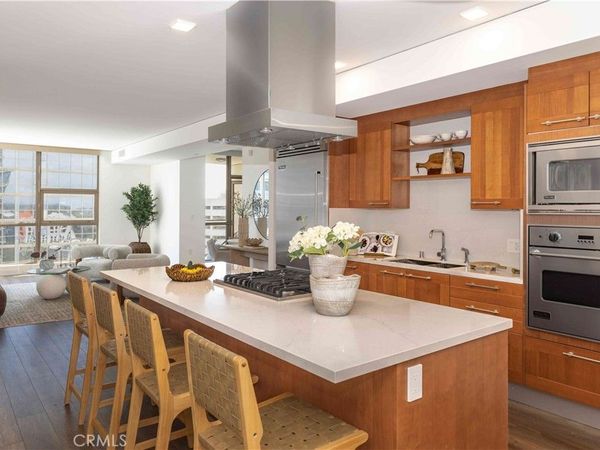 9 MacArthur Place , Unit 1404, Santa Ana, CA 92707