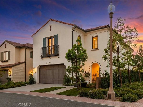 227 Fiore , Irvine, CA 92602