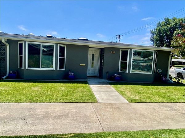 13160 St. Andrews Dr., M10-239G , Seal Beach, CA 90740