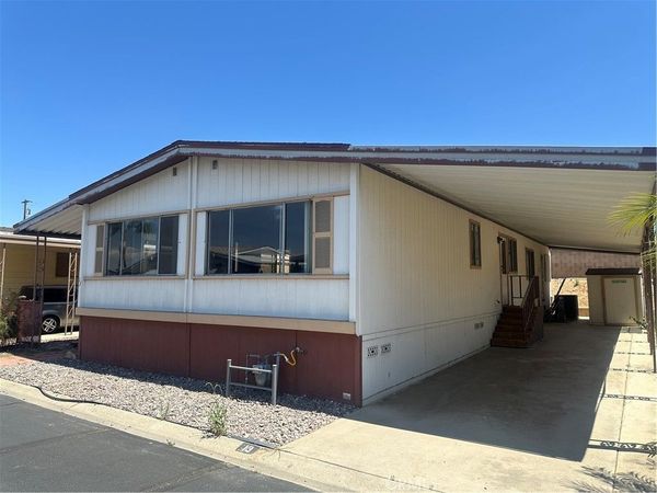 3663 Buchanan , Unit 13, Riverside, CA 92503