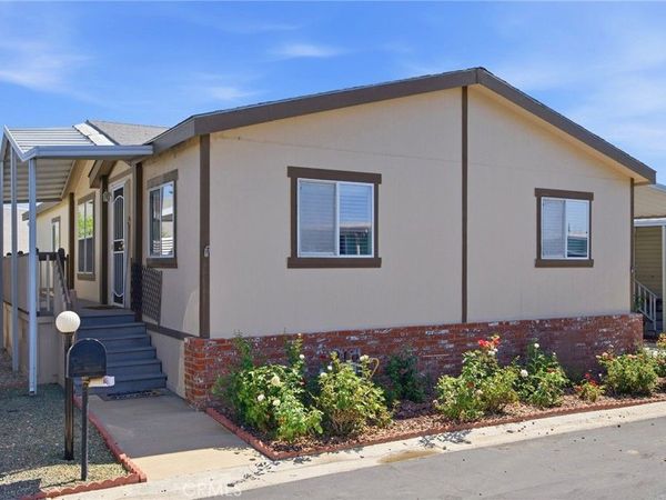 8811 Canoga Avenue, Unit 229, Canoga Park, CA 91304