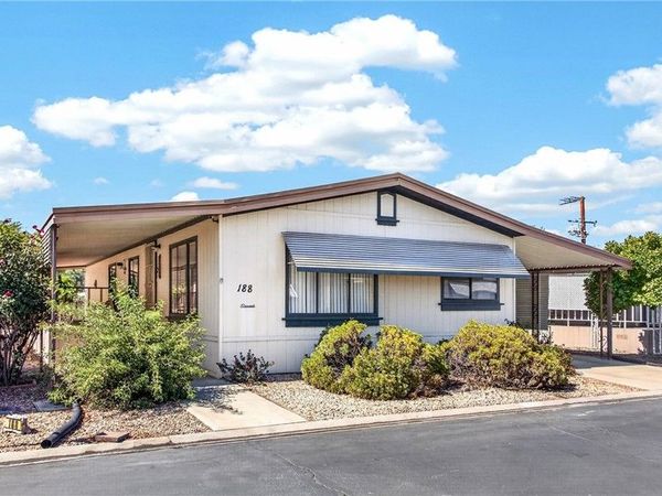 1300 W Menlo Avenue , Unit 188, Hemet, CA 92543