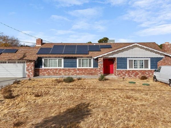 4631 W Avenue M8, Quartz Hill, CA 93536