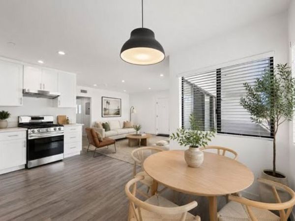 1264 9th Street, Unit B, Santa Monica, CA 90401