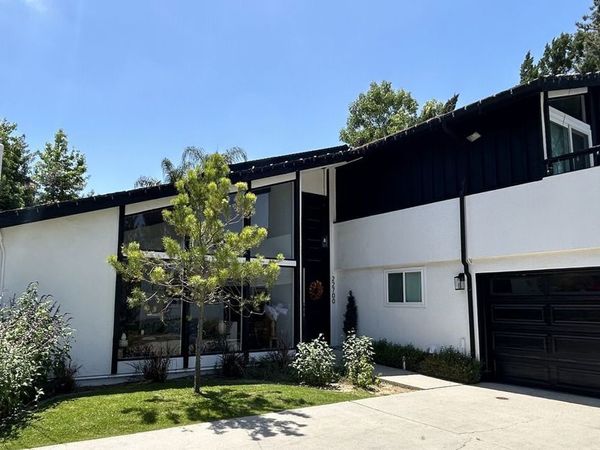 22700 W Flamingo Street , Los Angeles, CA 91364