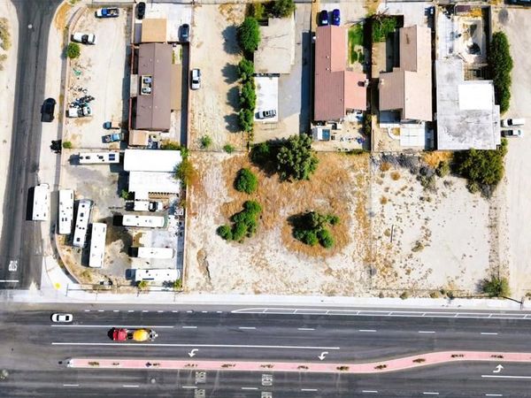 3 Ramon Road , Thousand Palms, CA 92276