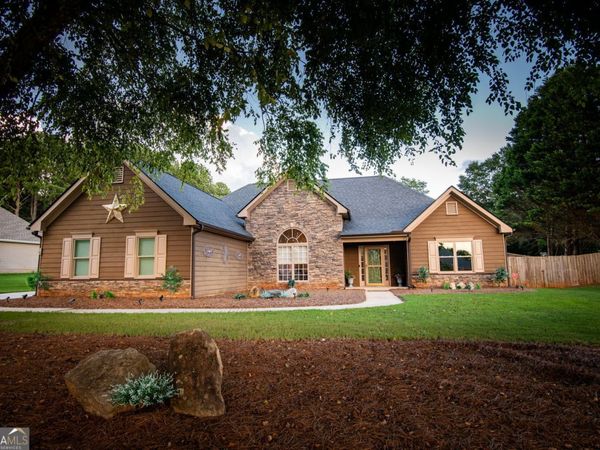 4207 Old Wood Drive, Conyers, GA 30094
