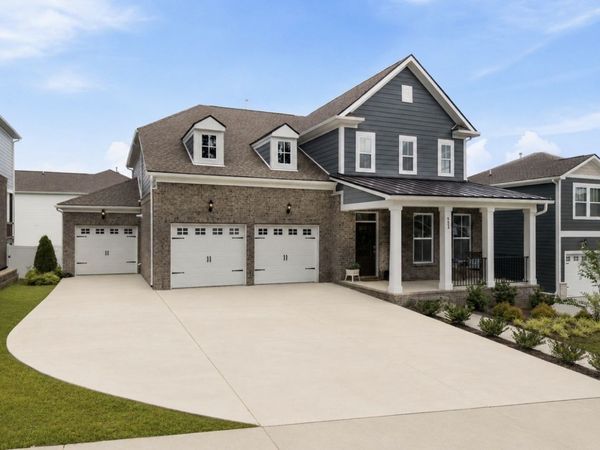 552 Gingerwood Ln, Hendersonville, TN 37075
