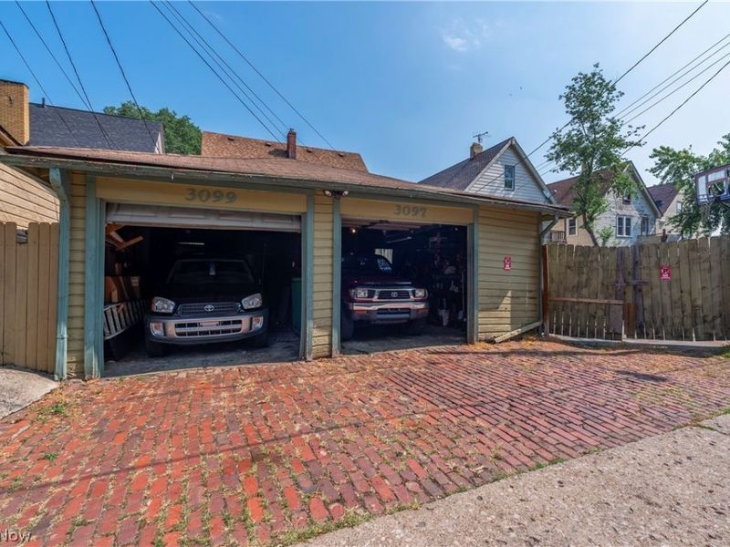 3097 Bradwell Avenue, Cleveland, OH 44109 Photo 10