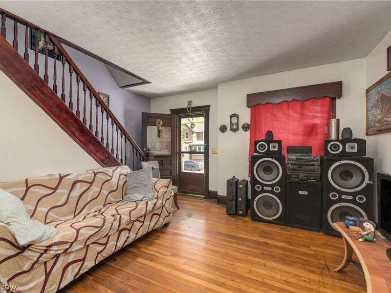 3097 Bradwell Avenue, Cleveland, OH 44109 Photo 15