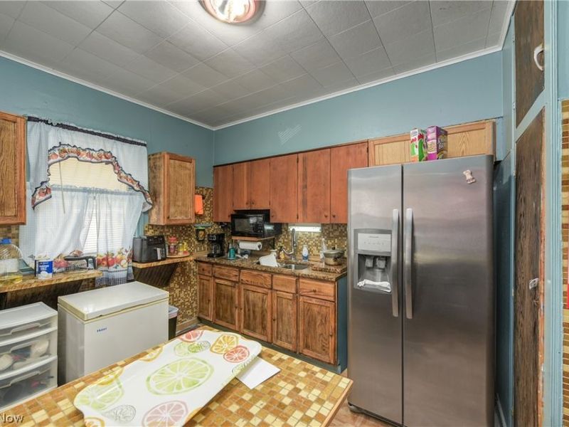3097 Bradwell Avenue, Cleveland, OH 44109 Photo 19