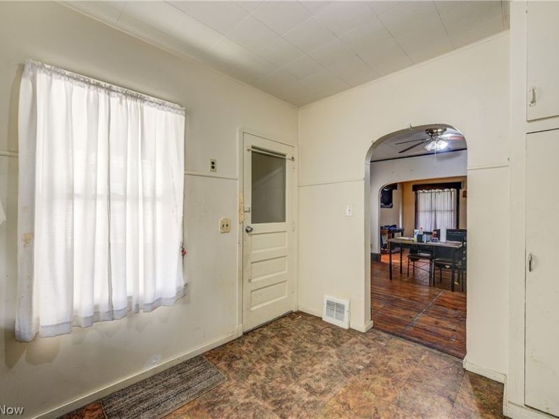 3097 Bradwell Avenue, Cleveland, OH 44109 Photo 38