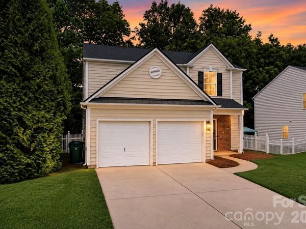 15114 Edindale Drive , Charlotte, NC 28277