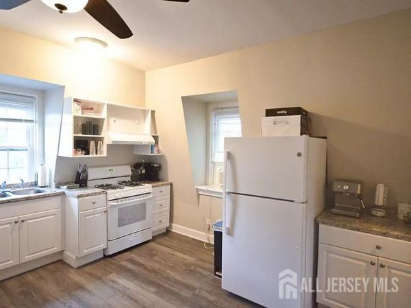405 N Washington Avenue, Dunellen, NJ 08812