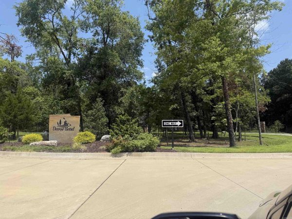 101 Talmidge Court , Maumelle, AR 72113