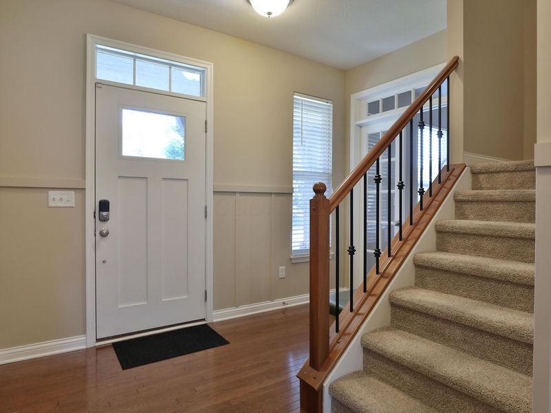2607 Loris Way, Grove City, OH 43123 Photo 5