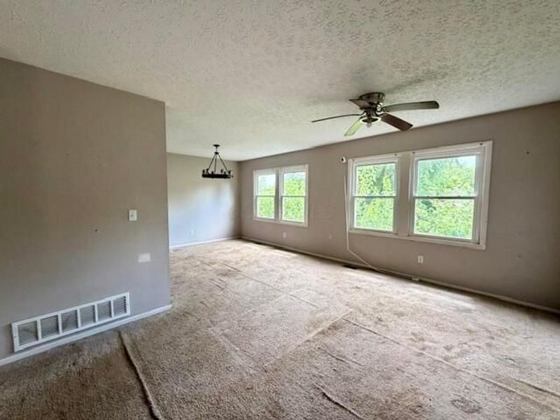 2555 Millview Drive , Columbus, OH 43207 Photo 10