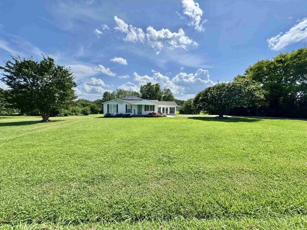 2258 Co Rd 158, Florence, AL 35633