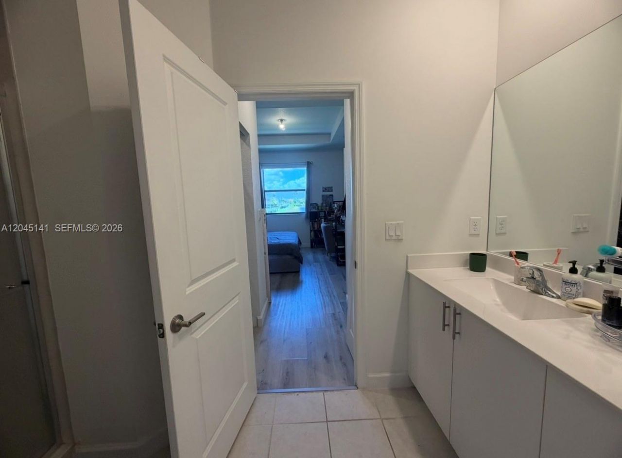 20476 NW 4th Ct , Unit 20476, Miami Gardens, FL 33169 Photo
