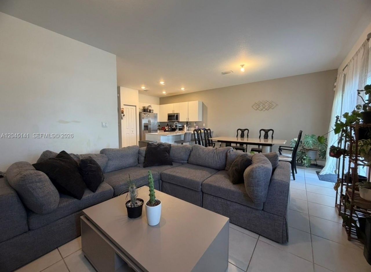 20476 NW 4th Ct , Unit 20476, Miami Gardens, FL 33169 Photo
