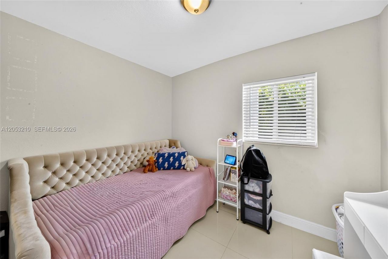 10141 SW 46th St, Miami, FL 33165 Photo