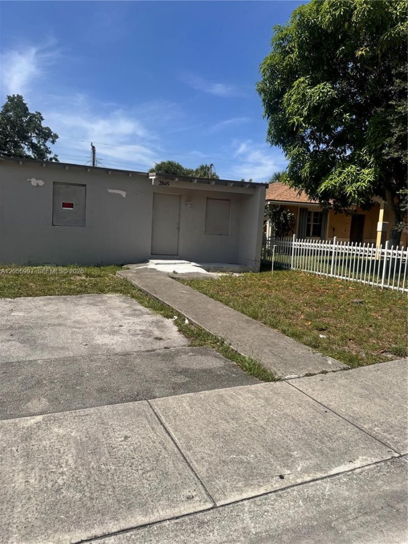 2845 NW 8th St, Fort Lauderdale, FL 33311 Photo