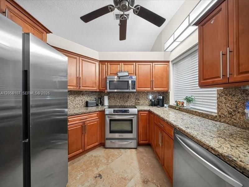 8514 SW 209th Ln, Cutler Bay, FL 33189 Photo