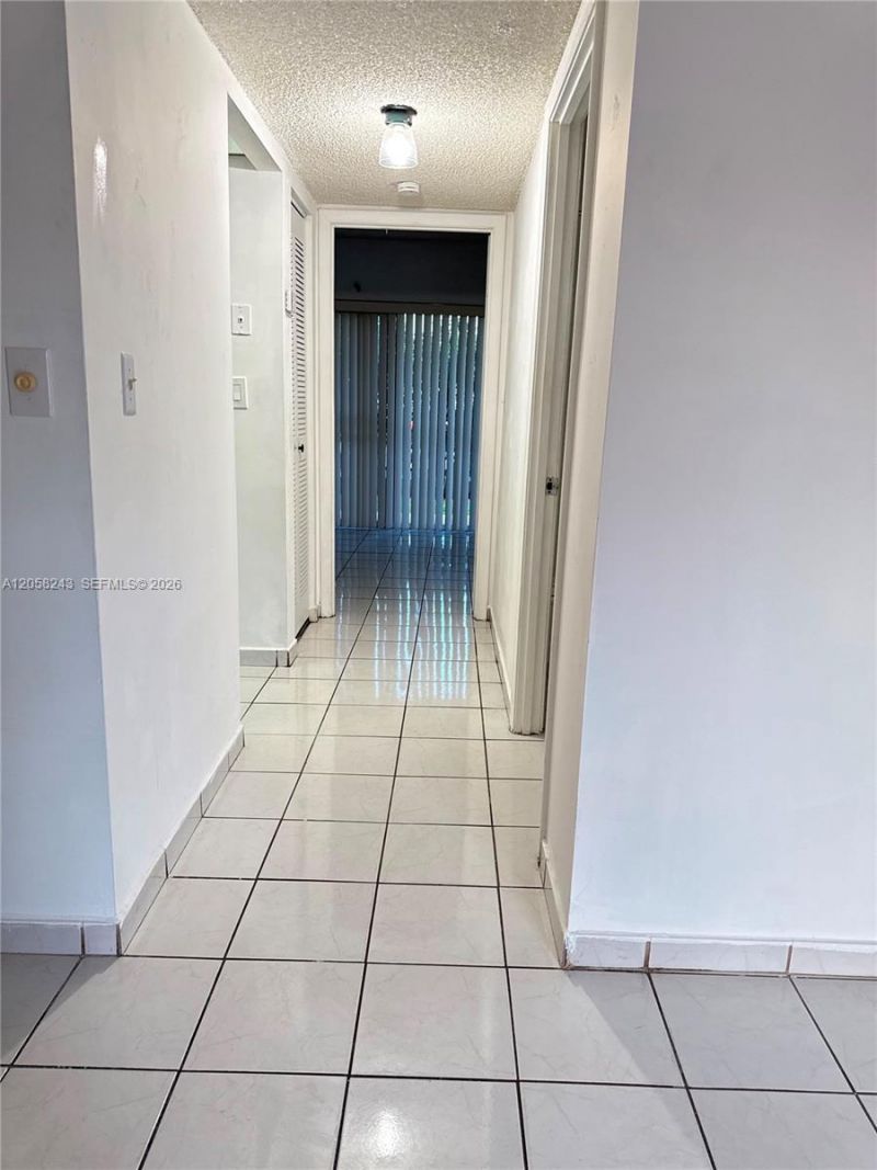 300 NW 42nd Ave, Unit 109, Miami, FL 33126 Photo