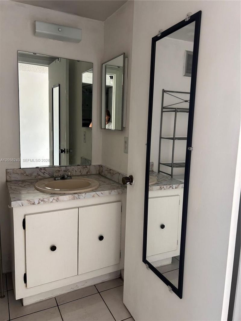 300 NW 42nd Ave, Unit 109, Miami, FL 33126 Photo