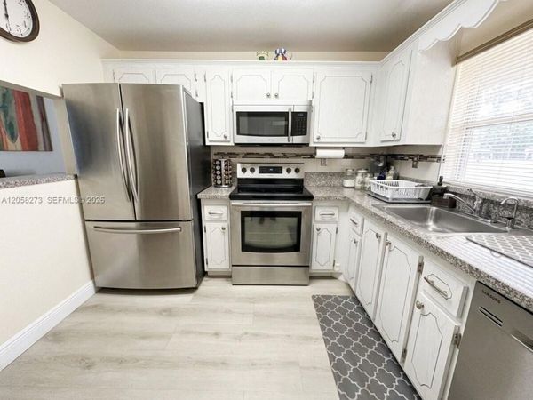 9801 Sunrise Lakes Blvd , Unit 203, Sunrise, FL 33322