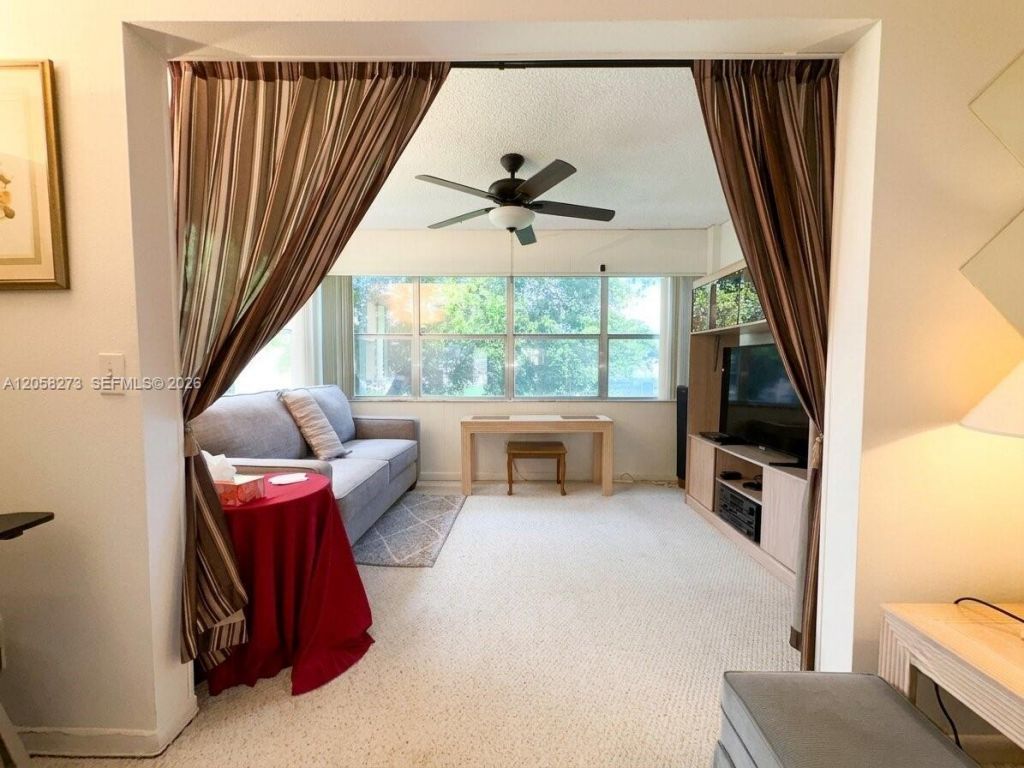 9801 Sunrise Lakes Blvd, Unit 203, Sunrise, FL 33322 Photo