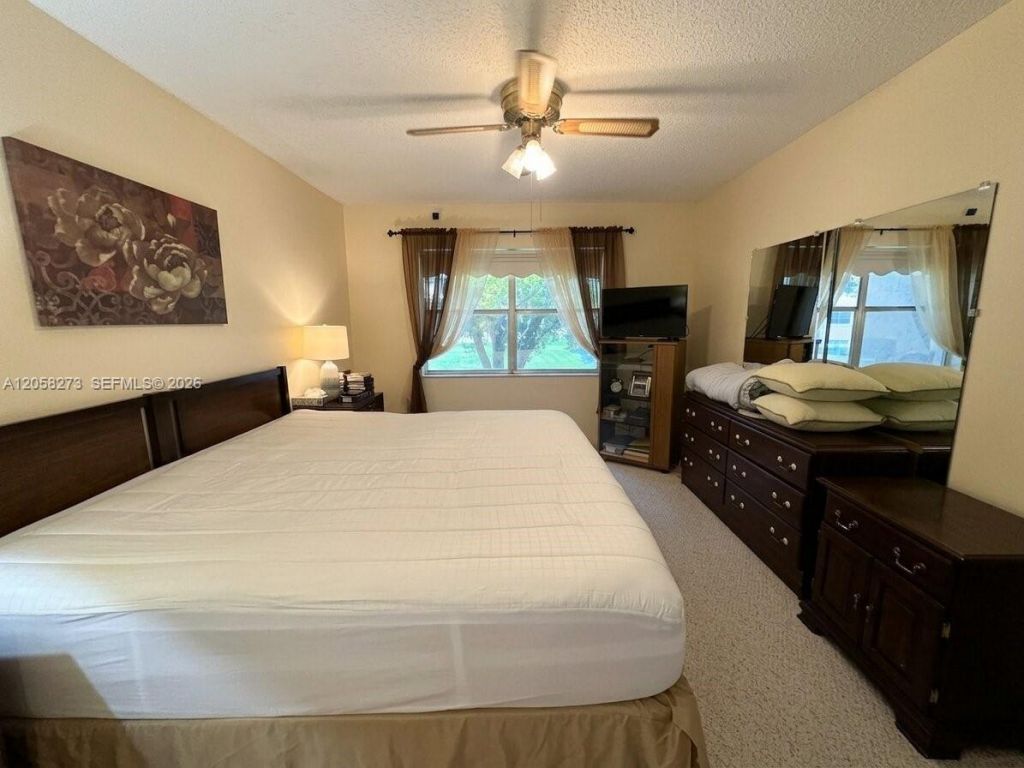 9801 Sunrise Lakes Blvd, Unit 203, Sunrise, FL 33322 Photo
