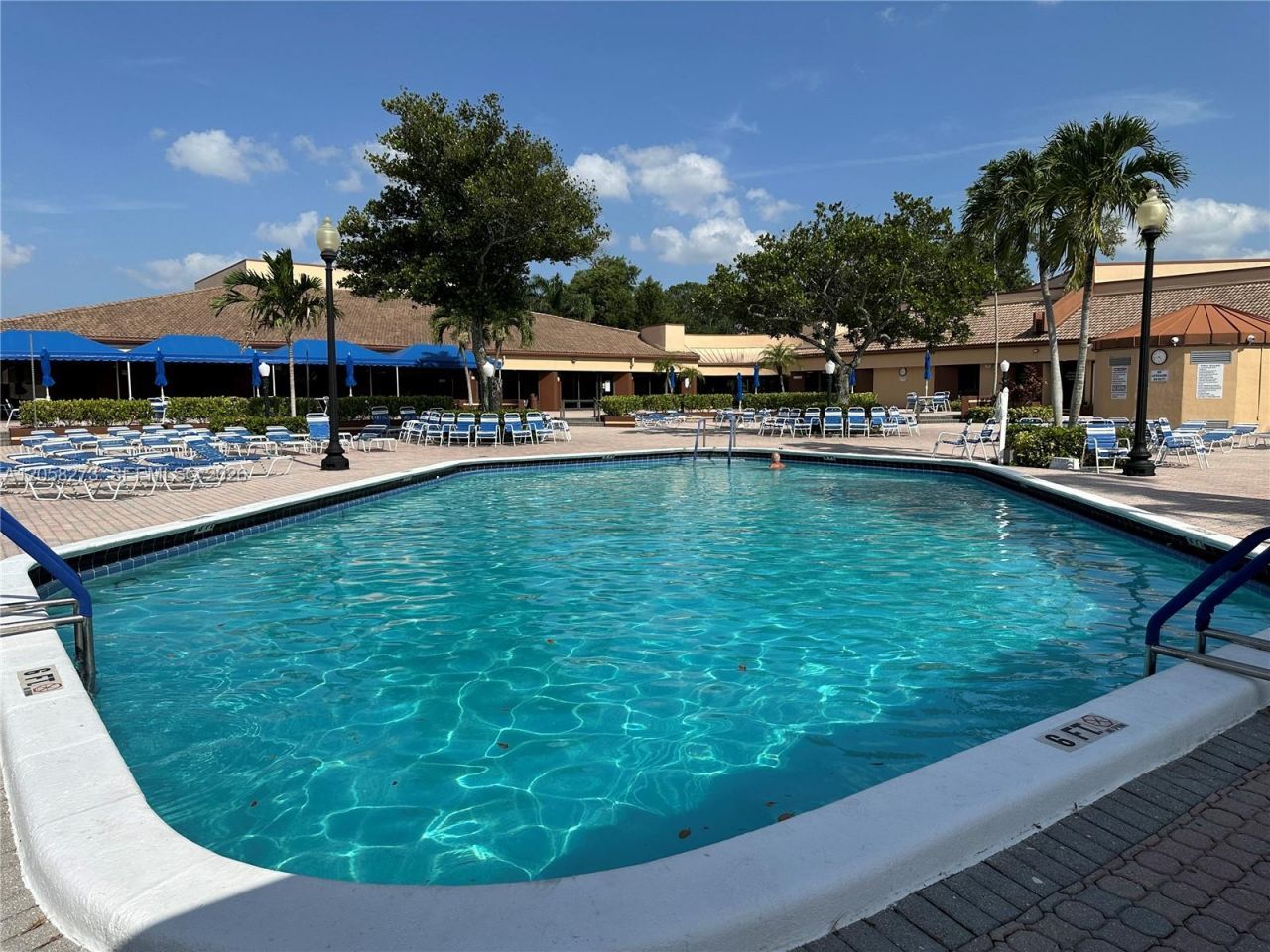 9801 Sunrise Lakes Blvd, Unit 203, Sunrise, FL 33322 Photo