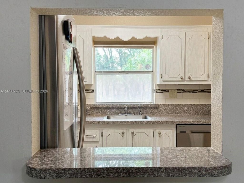 9801 Sunrise Lakes Blvd, Unit 203, Sunrise, FL 33322 Photo