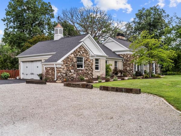4601 Kimberly Lake Lane, Swansea, IL 62226