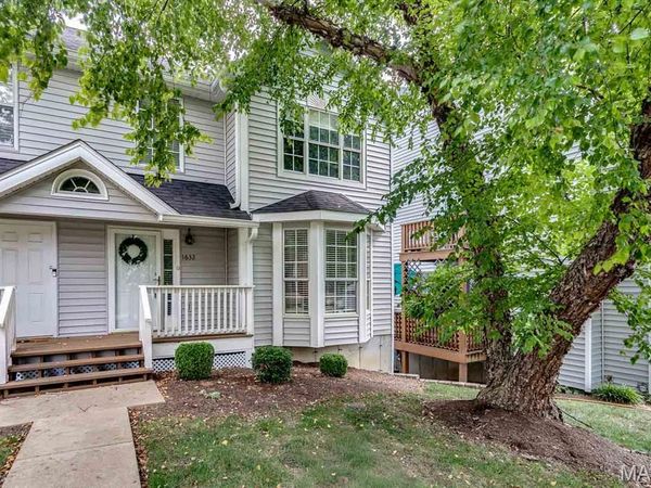 1632 Whispering Creek Drive, Ballwin, MO 63021