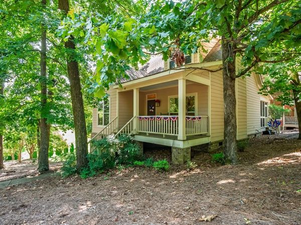112 Robin Way, Oxford, MS 38655